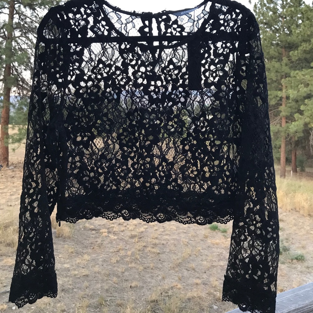 AllegraK,NWT, XL, Black, Lace, Cropped, Overlay, Long Sleeve, Top